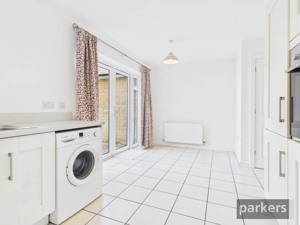 Carmello Close, Carterton, Oxfordshire, OX18, photo 3
