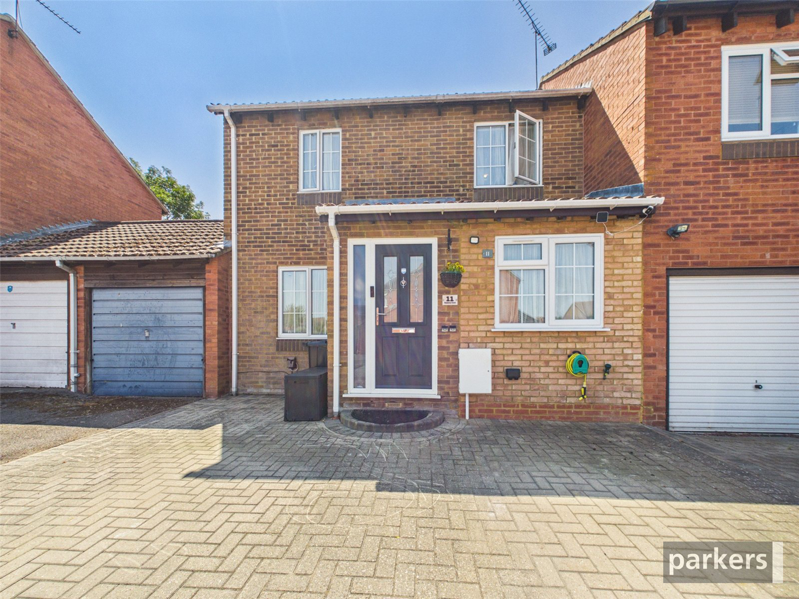 Mawbray Close, Lower Earley, Reading, Rg6, Berkshire, BOOK A VIEWING