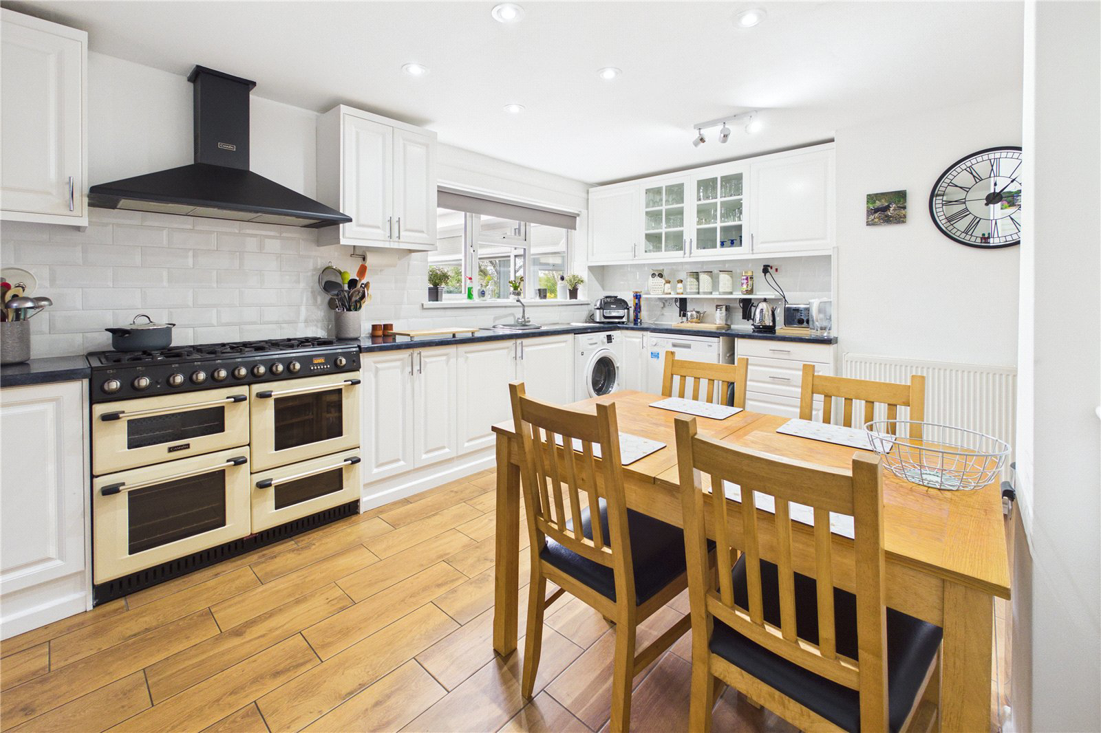Greenham Road, Newbury, Berkshire, Rg14, BOOK A VIEWING, photo 5