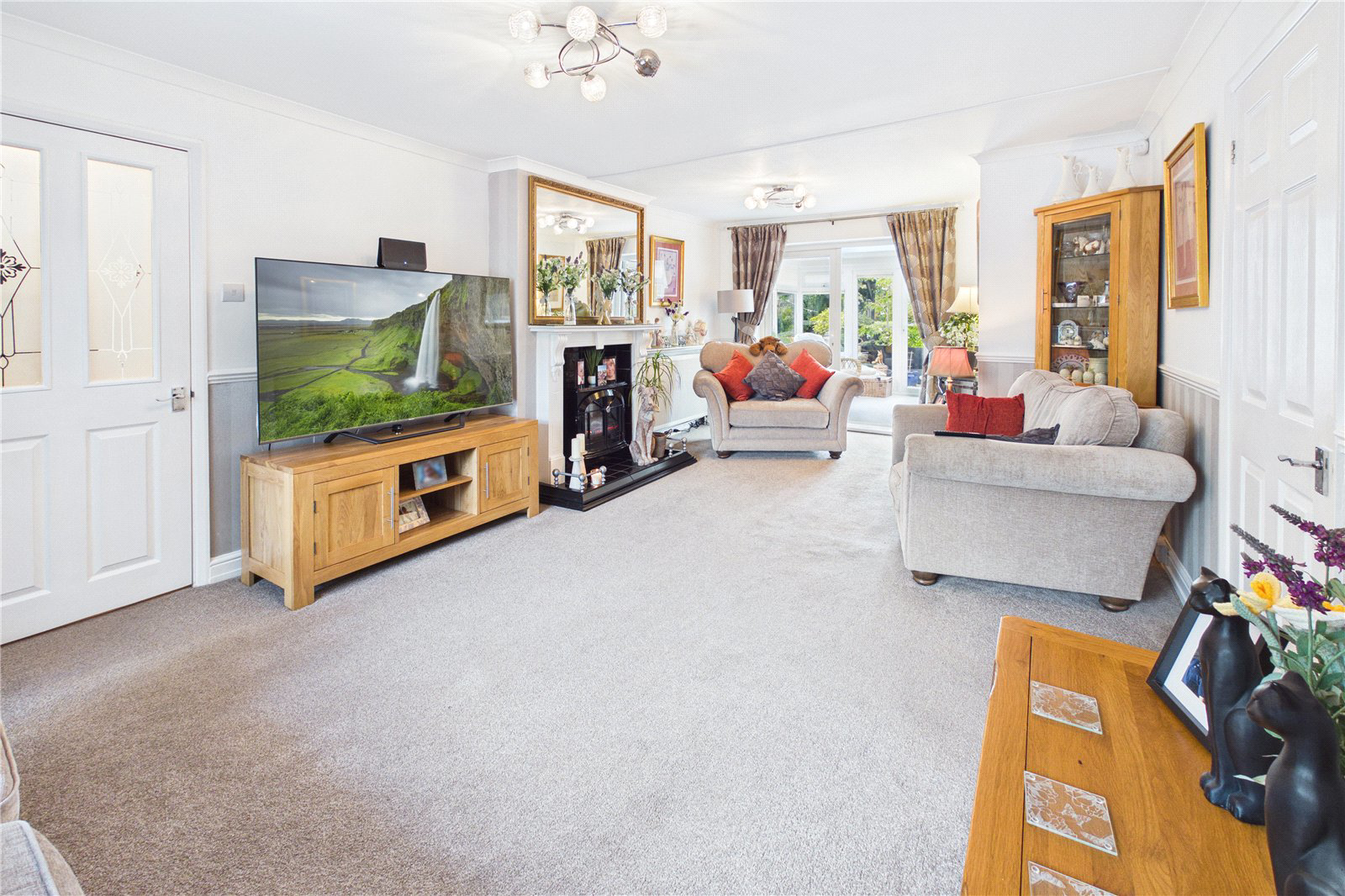 Greenham Road, Newbury, Berkshire, Rg14, BOOK A VIEWING, photo 2