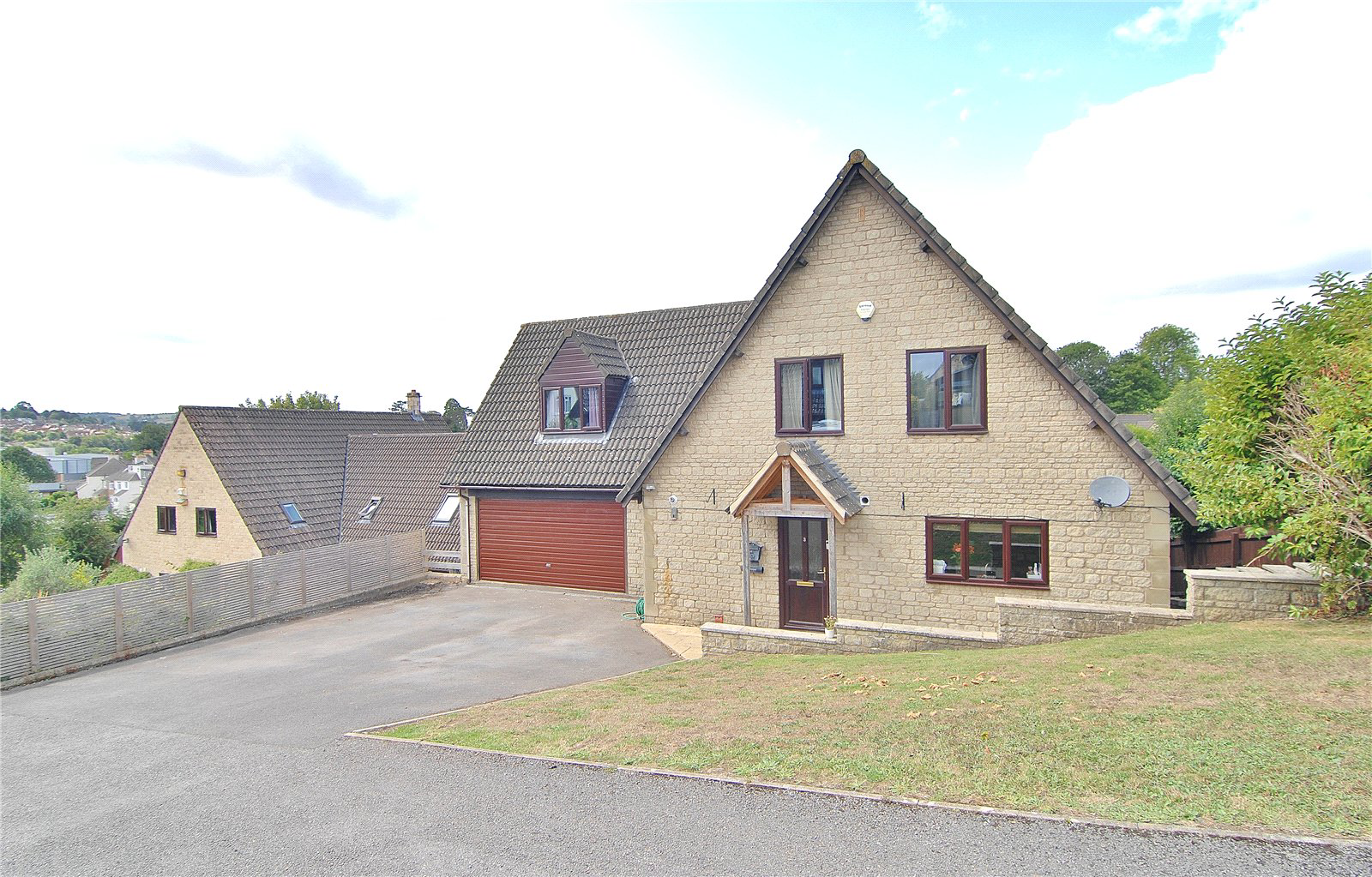 Heazle Place, Stroud, Gloucestershire, Gl5, BOOK A VIEWING