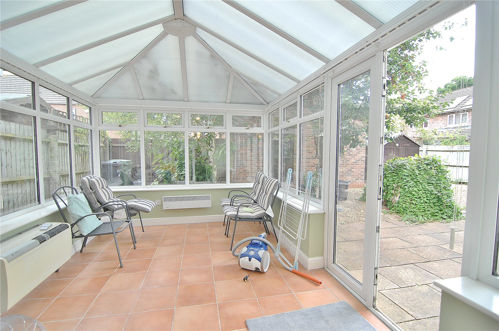 Court View, Stonehouse, Gloucestershire, Gl10, BOOK A VIEWING, photo 3
