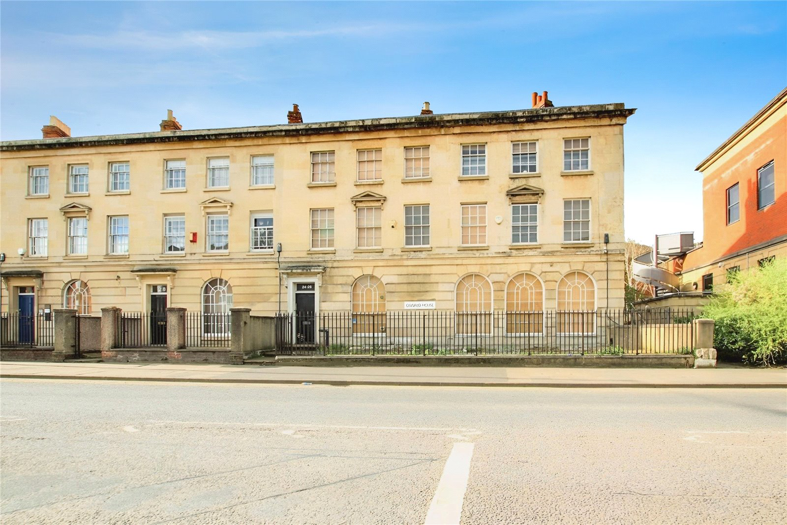 Queens Road, Reading, Berkshire, Rg1, BOOK A VIEWING