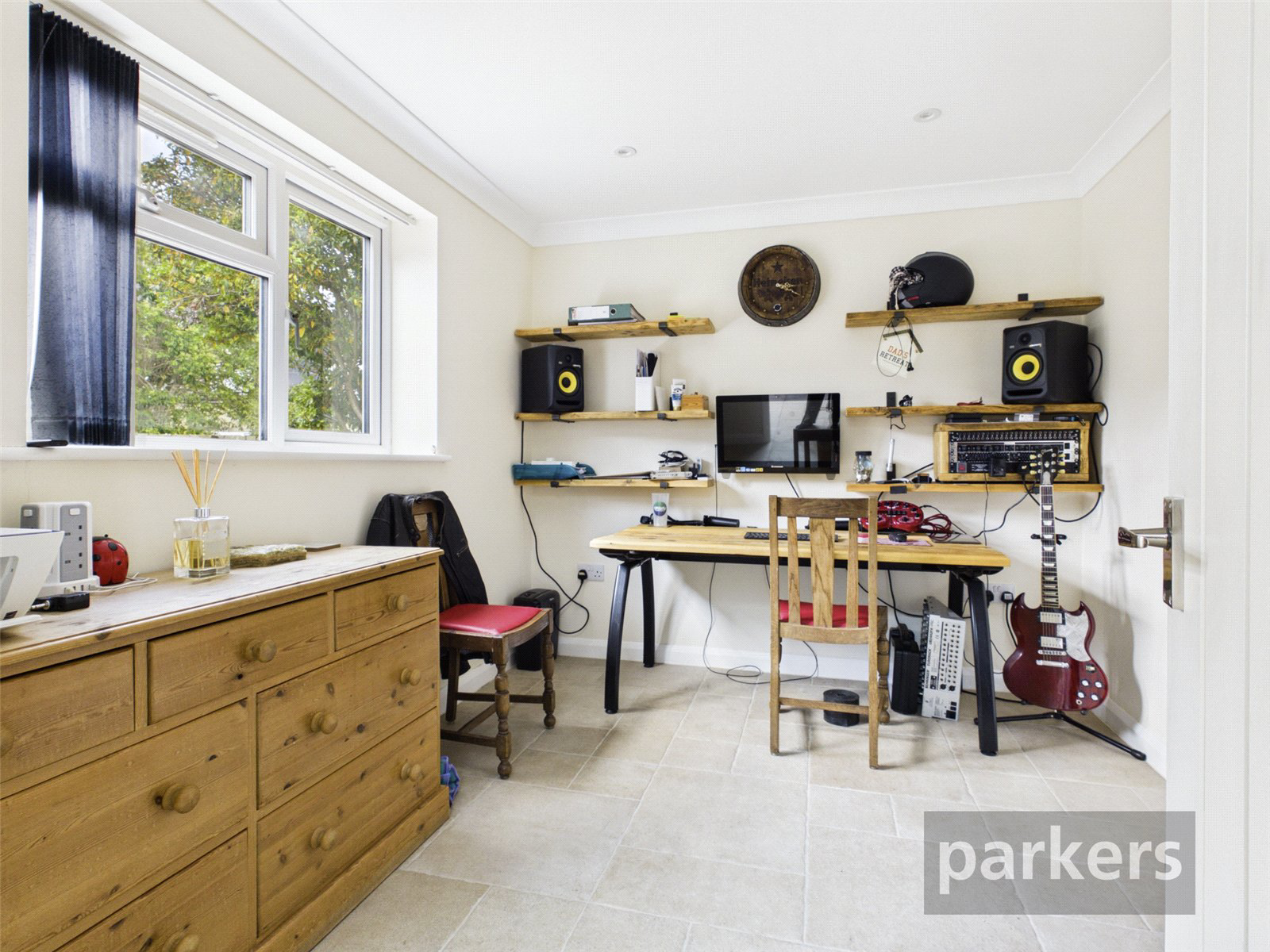 Court Close, Shipton under Wychwood, Oxfordshire, OX7, photo 12