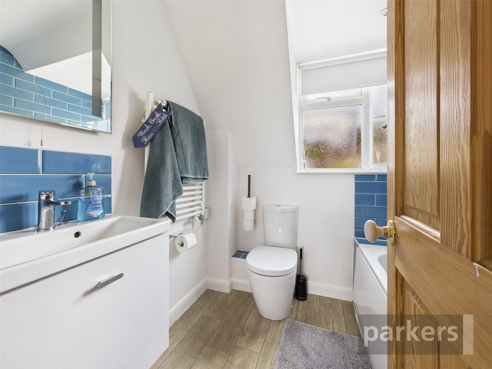 Court Close, Shipton under Wychwood, Oxfordshire, OX7, photo 17