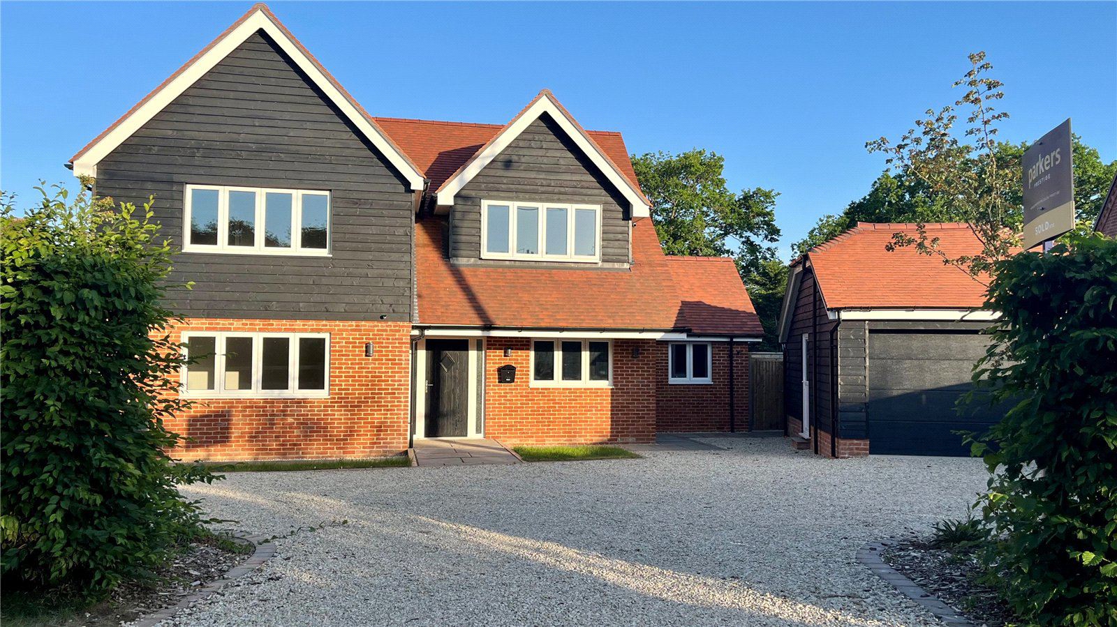 Beech Lane, Woodcote, Reading, Rg8, Oxfordshire, BOOK A VIEWING
