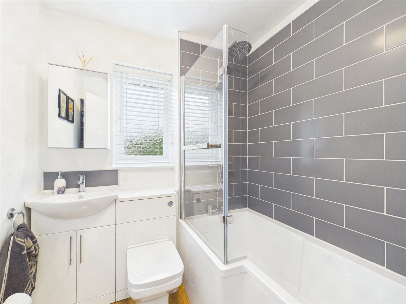 Beech Close, Watlington, Oxfordshire, Ox49, BOOK A VIEWING, photo 9