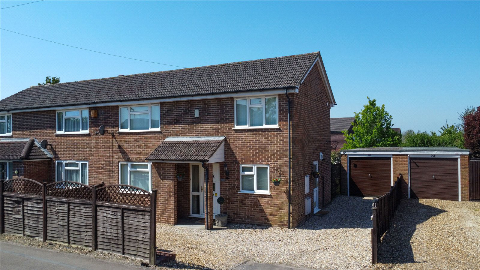 Whitley Wood Lane, Reading, Berkshire, Rg2, BOOK A VIEWING