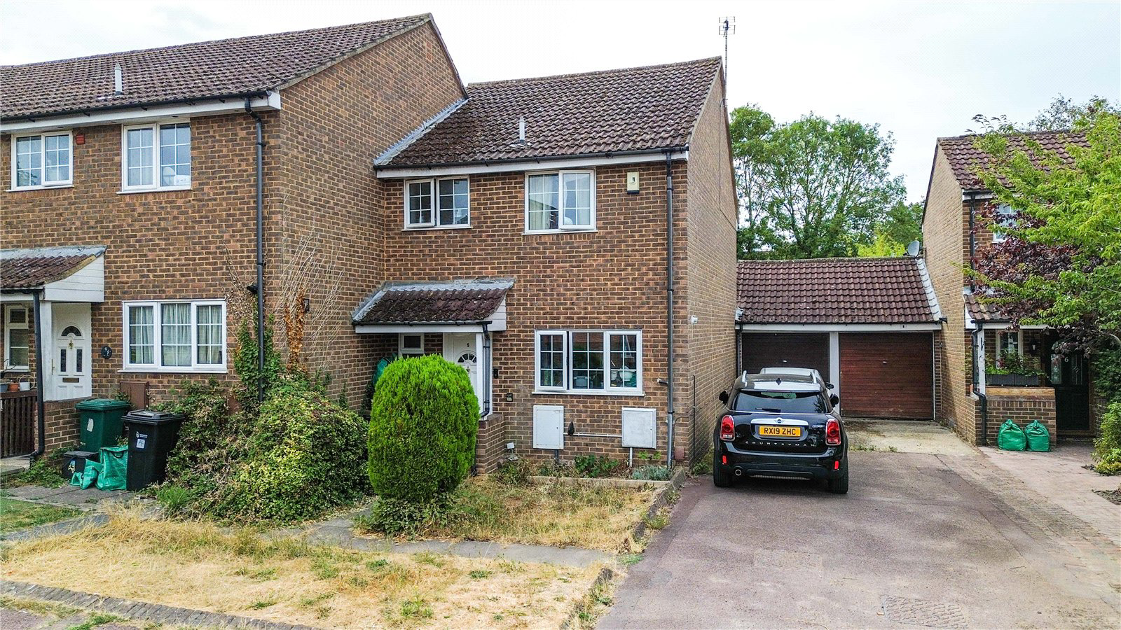 Robinson Court, Earley, Reading, Rg6, Berkshire, BOOK A VIEWING