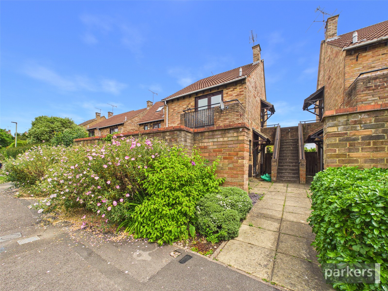 Maiden Place, Lower Earley, Reading, Rg6, Berkshire, BOOK A VIEWING