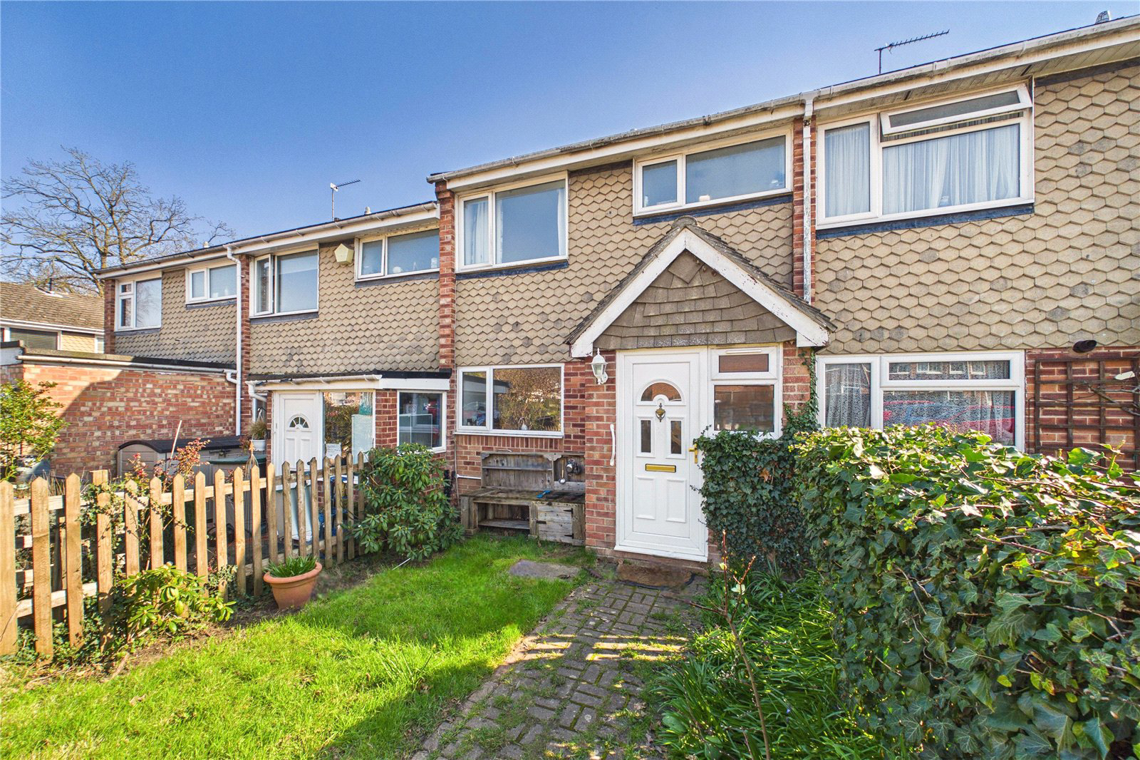Stephens Road, Tadley, Hampshire, Rg26, BOOK A VIEWING
