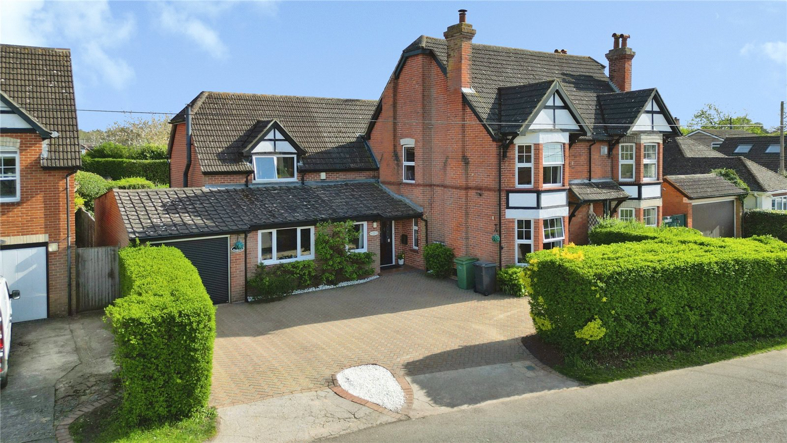 School Lane, Burghfield Common, Reading, Rg7, Berkshire, BOOK A VIEWING