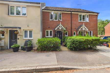 55 Skippetts Gardens, Basingstoke, Rg21, BOOK A VIEWING