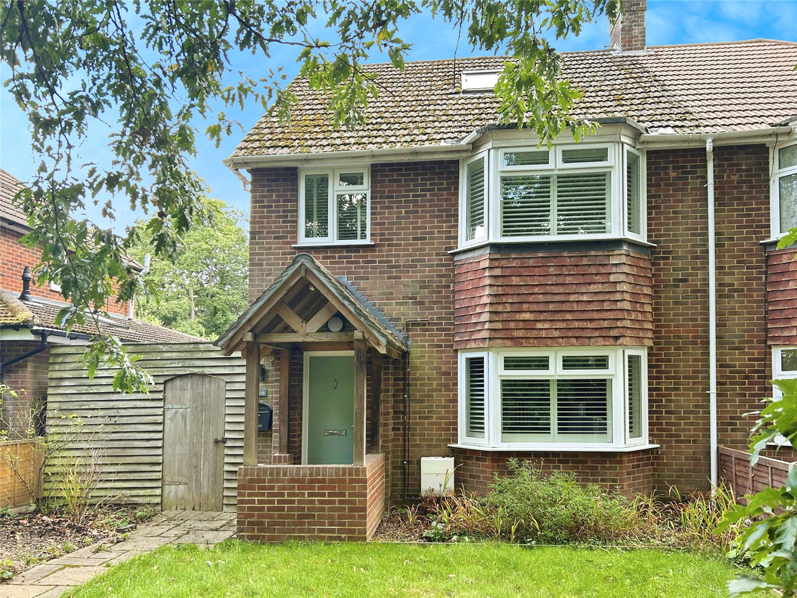 Reading Road, Burghfield Common, Reading, Rg7, Berkshire, BOOK A VIEWING
