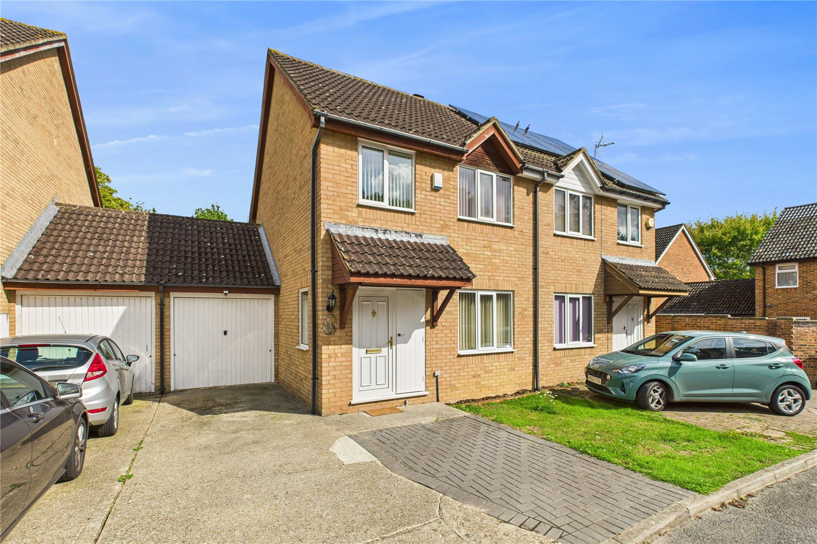 Ajax Close, Chineham, Basingstoke, Rg24, Hampshire, BOOK A VIEWING