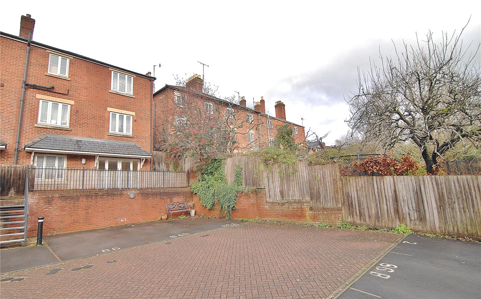 Slad Road, Stroud, Gloucestershire, Gl5, BOOK A VIEWING