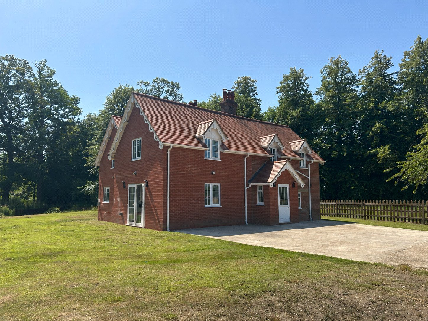 Hartley Court Road, Three Mile Cross, Reading, Rg7, Berkshire, BOOK A VIEWING