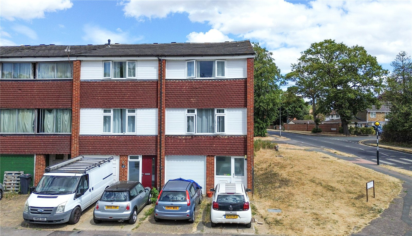 Hillbrow, Reading, Berkshire, Rg2, BOOK A VIEWING