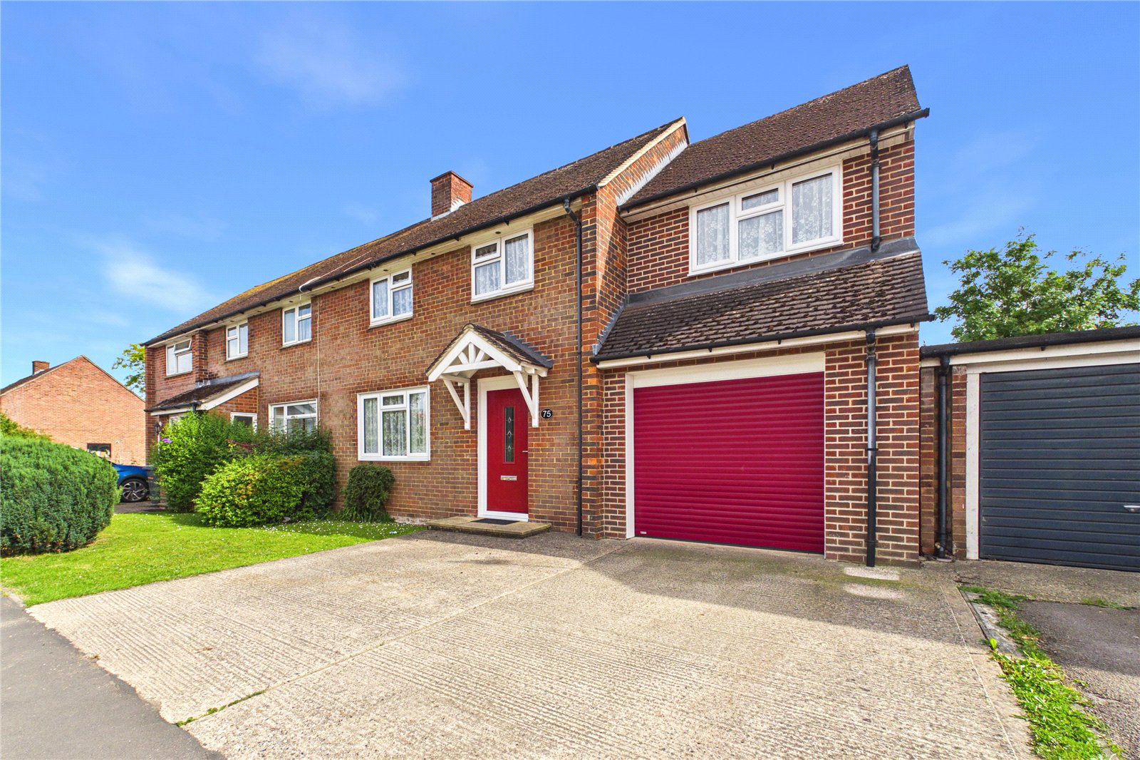 Franklin Avenue, Tadley, Hampshire, Rg26, BOOK A VIEWING