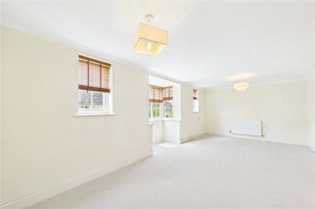 26 Richards Field, Chineham, Rg24, Hampshire, BOOK A VIEWING