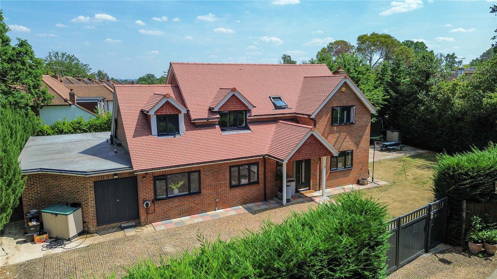 Maiden Erlegh Drive, Earley, Reading, Rg6, Berkshire, BOOK A VIEWING