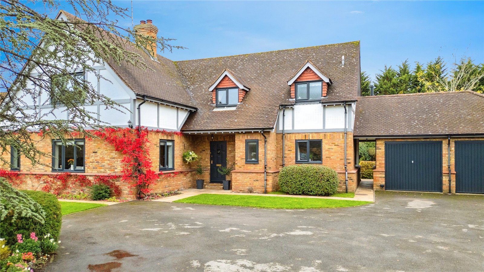 Pingewood Close, Burghfield, Reading, Rg30, BOOK A VIEWING