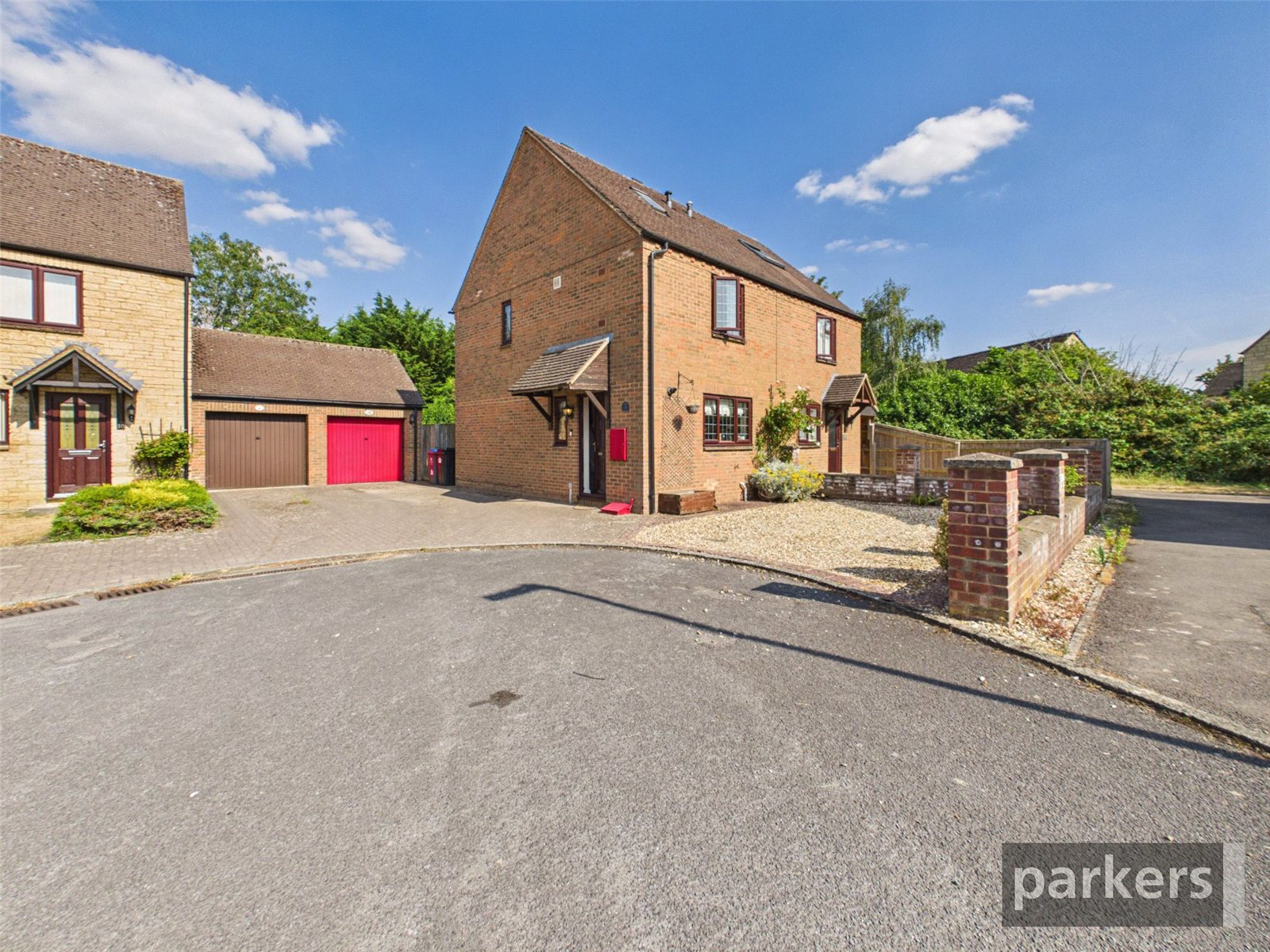 Painswick Close, Witney, Oxfordshire, OX28