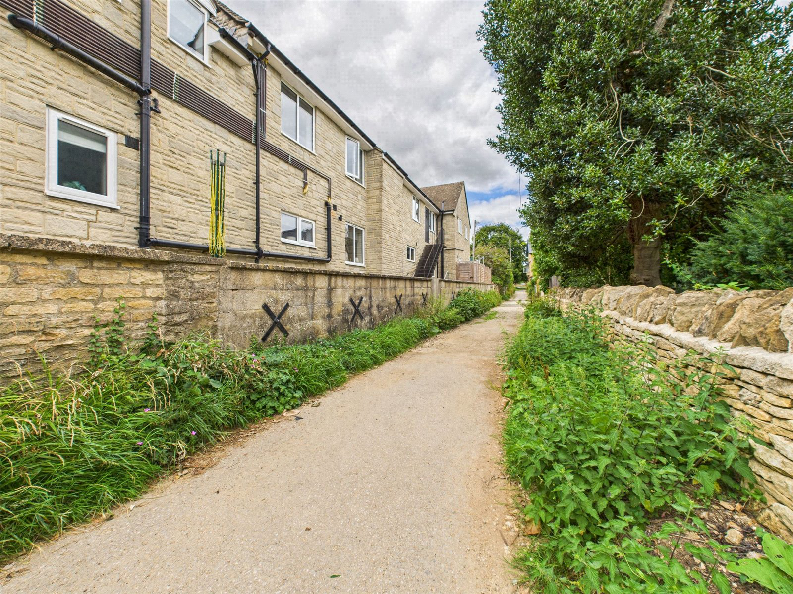 Ascott Road, Shipton-under-Wychwood, Nr. Chipping Norton, Oxfordshire, OX7, photo 9