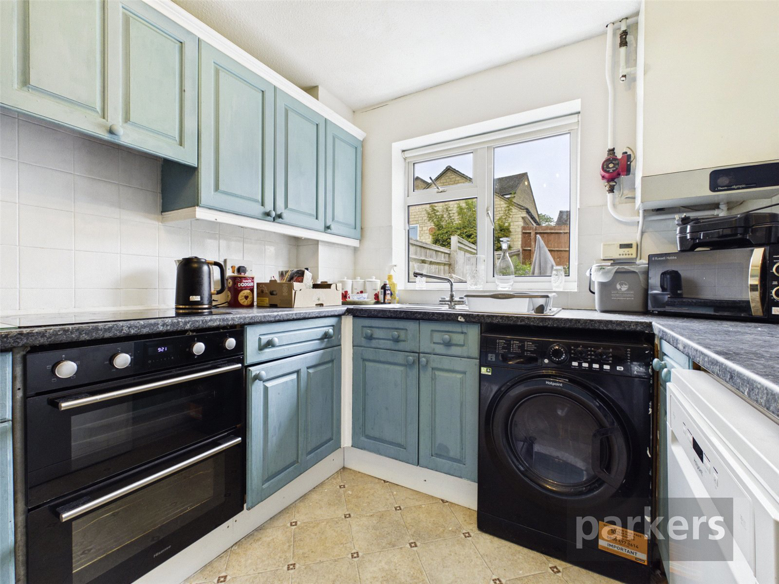 Church Meadow, Milton-under-Wychwood, Chipping Norton, Oxfordshire, OX7, photo 7
