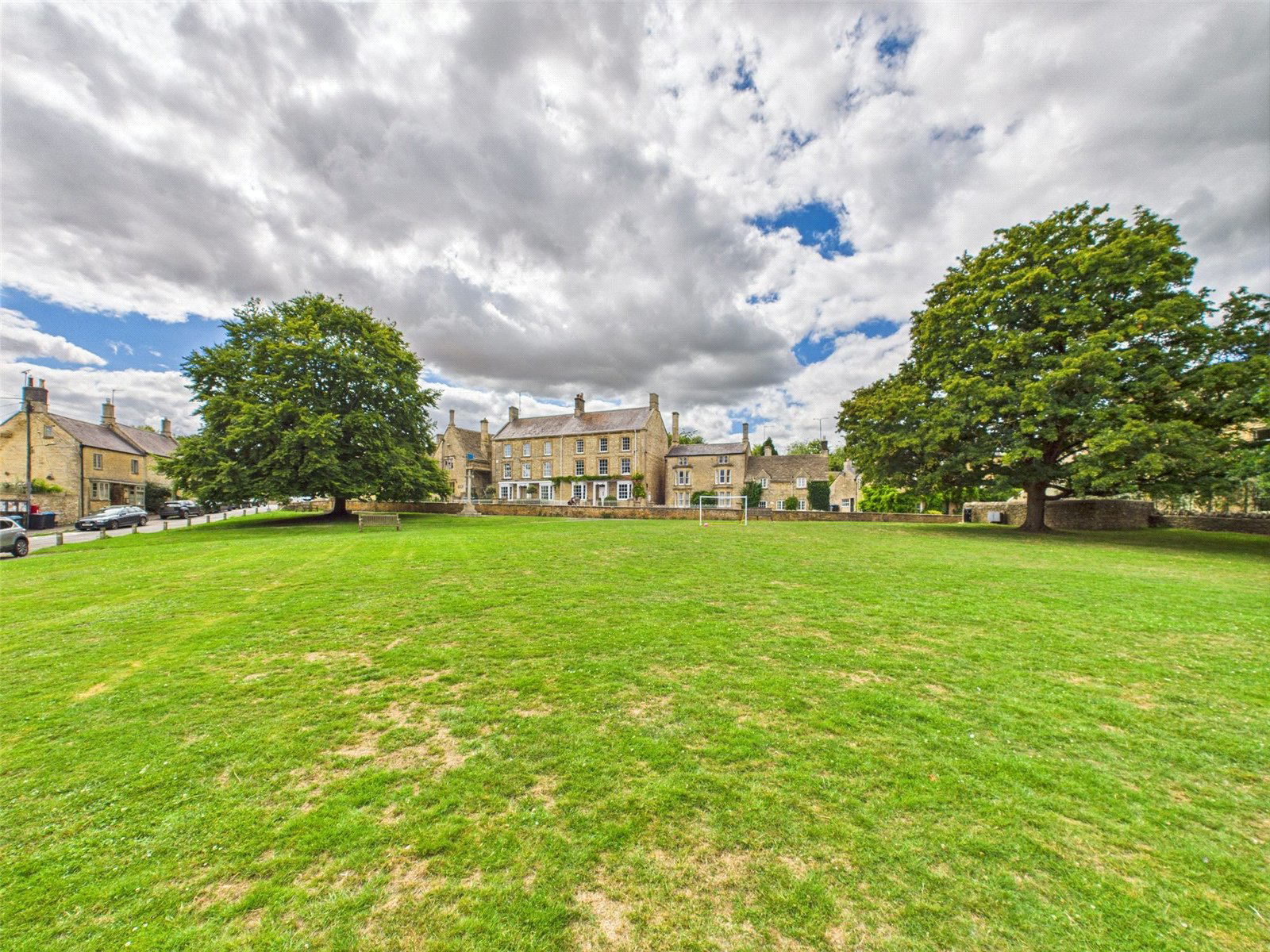 Ascott Road, Shipton-under-Wychwood, Nr. Chipping Norton, Oxfordshire, OX7, photo 12