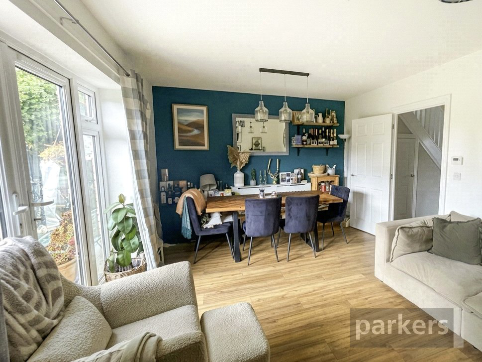 Florey Place, Aston, Bampton, Oxfordshire, OX18, photo 3