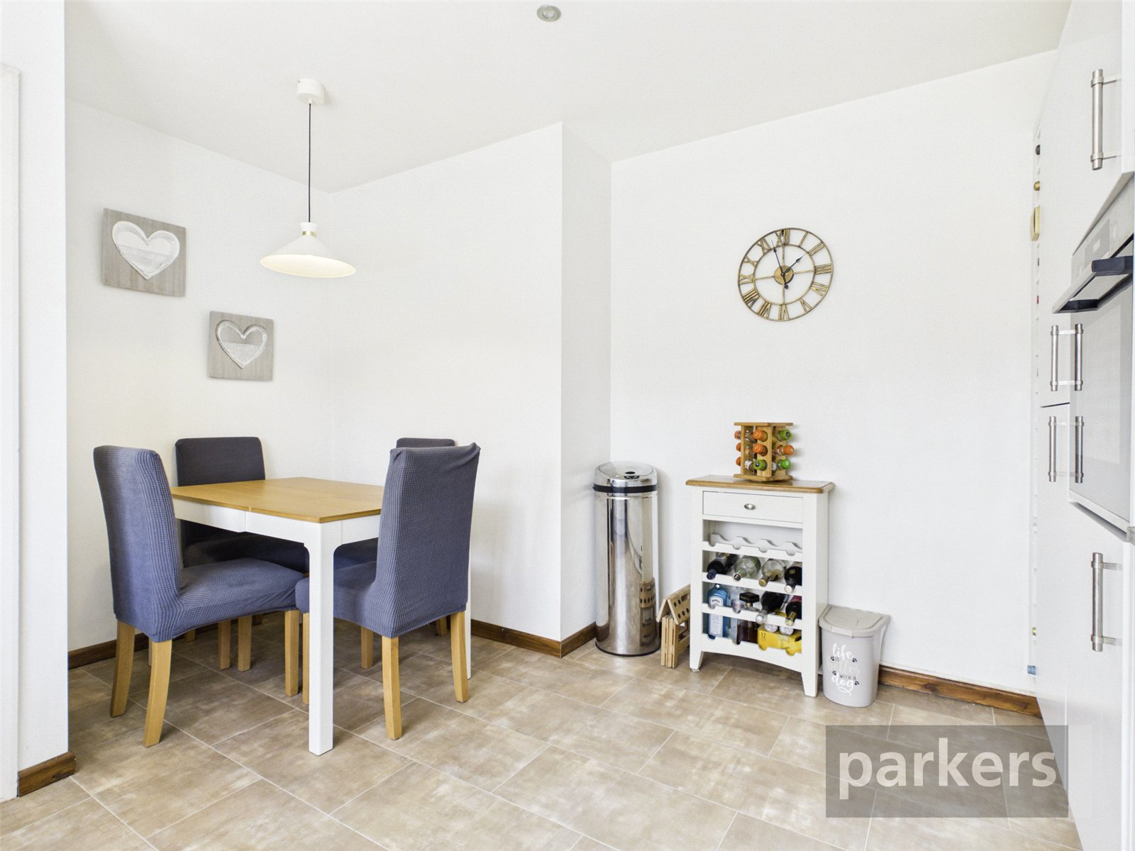 Brize Norton Road, Carterton, Oxfordshire, OX18, photo 5
