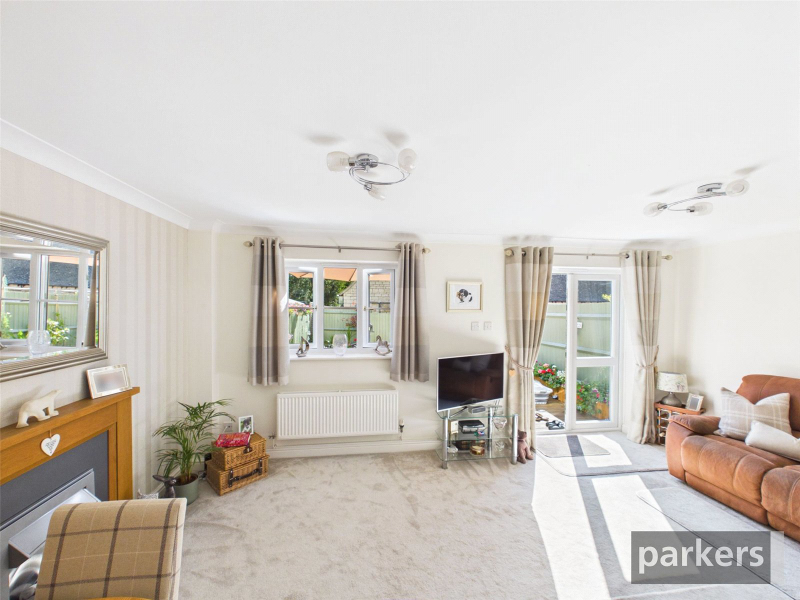 Sycamore Place, Bradwell Village, Burford, Oxfordshire, OX18, photo 2