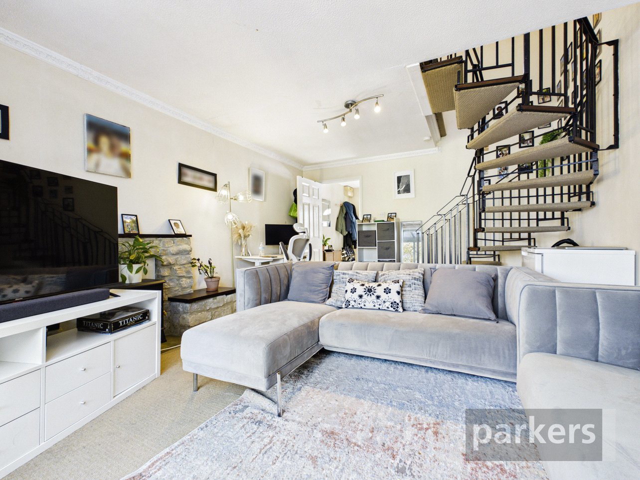 Dovehouse Close, Eynsham, Witney, Oxfordshire, OX29