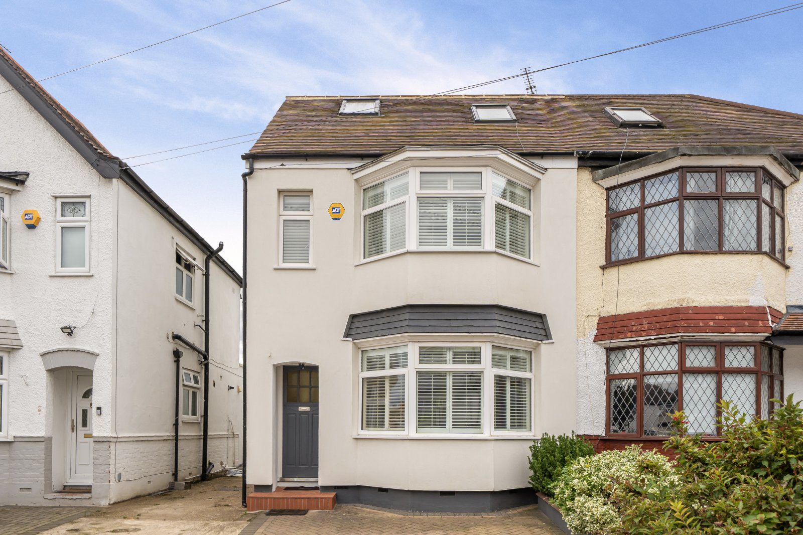 Roedean Avenue, Enfield, EN3