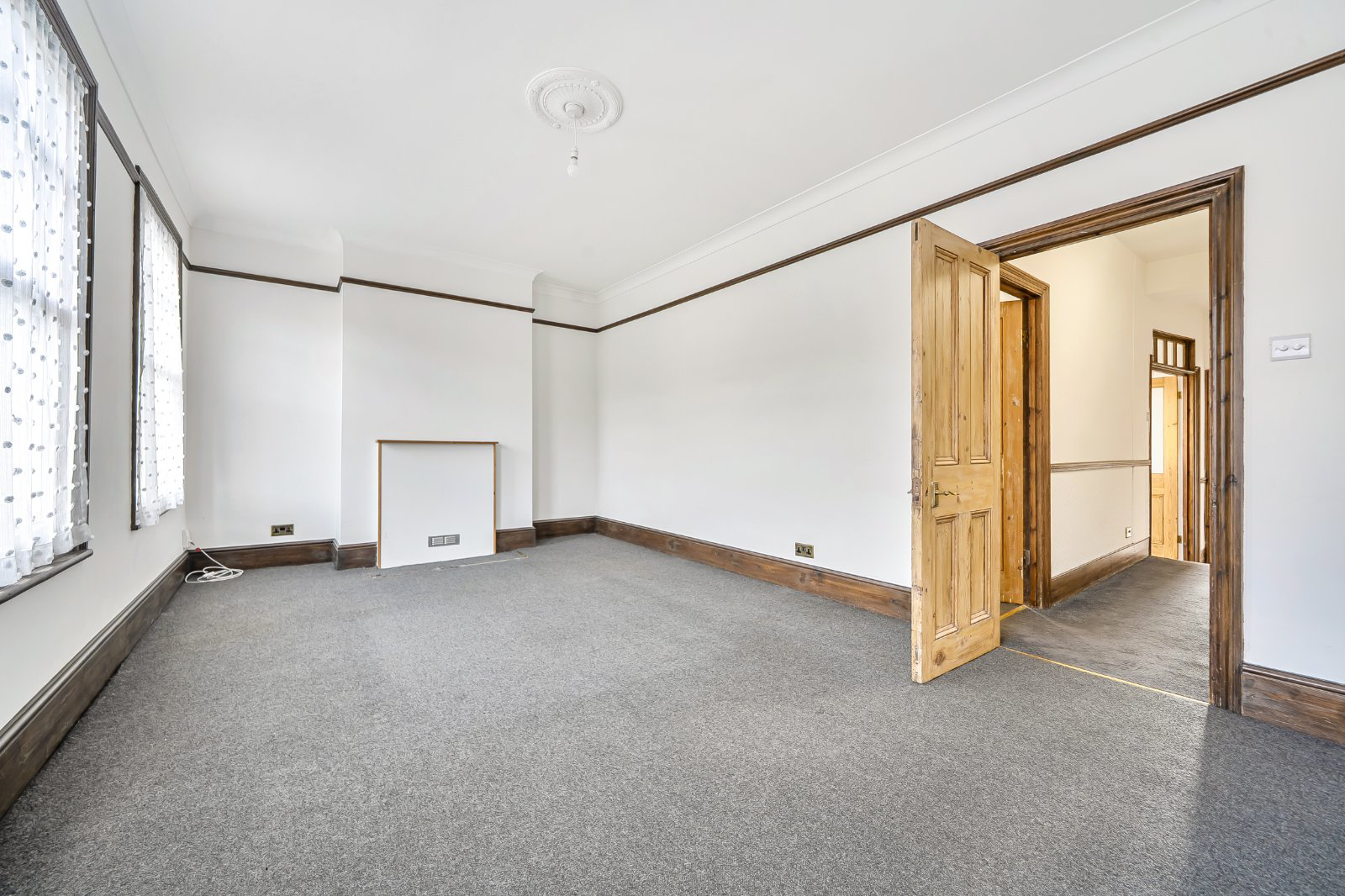 College Road, Winchmore Hill, London, N21, photo 6