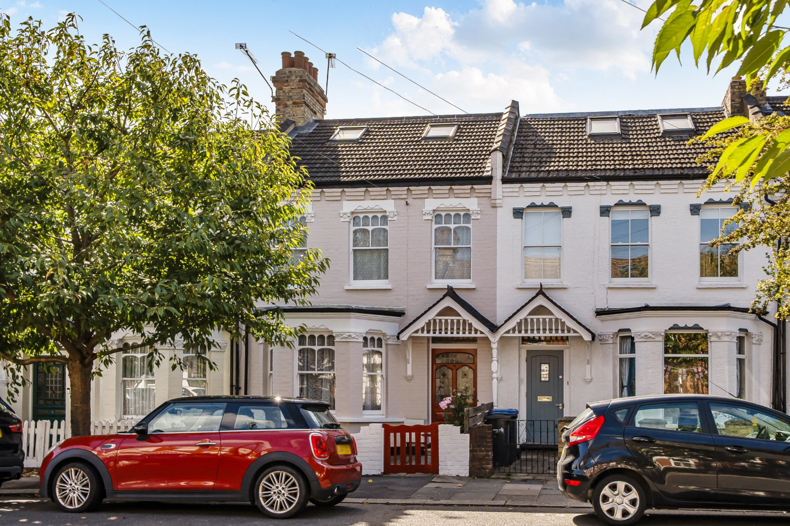 College Road, Winchmore Hill, London, N21, photo 3