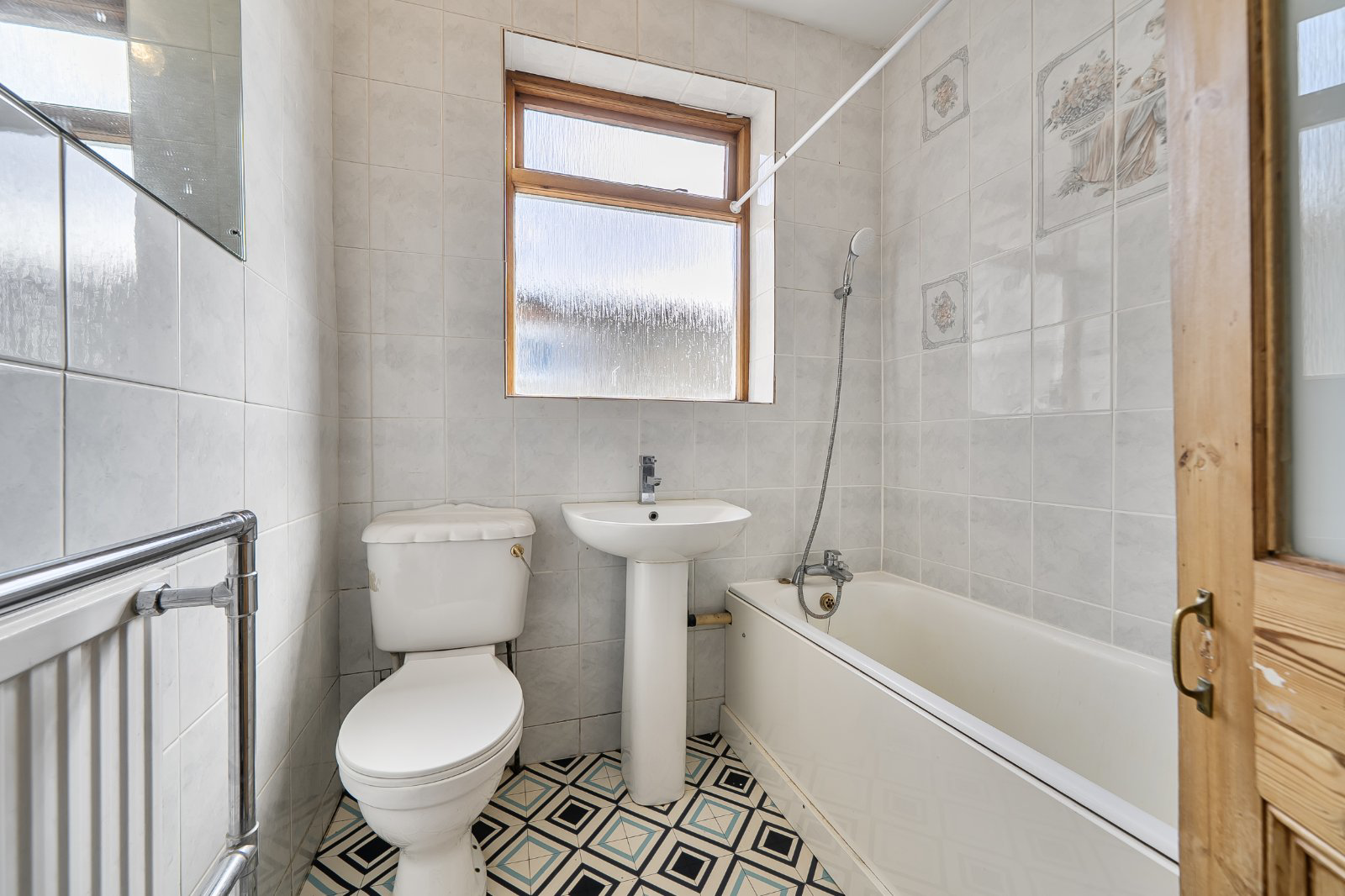 College Road, Winchmore Hill, London, N21, photo 21