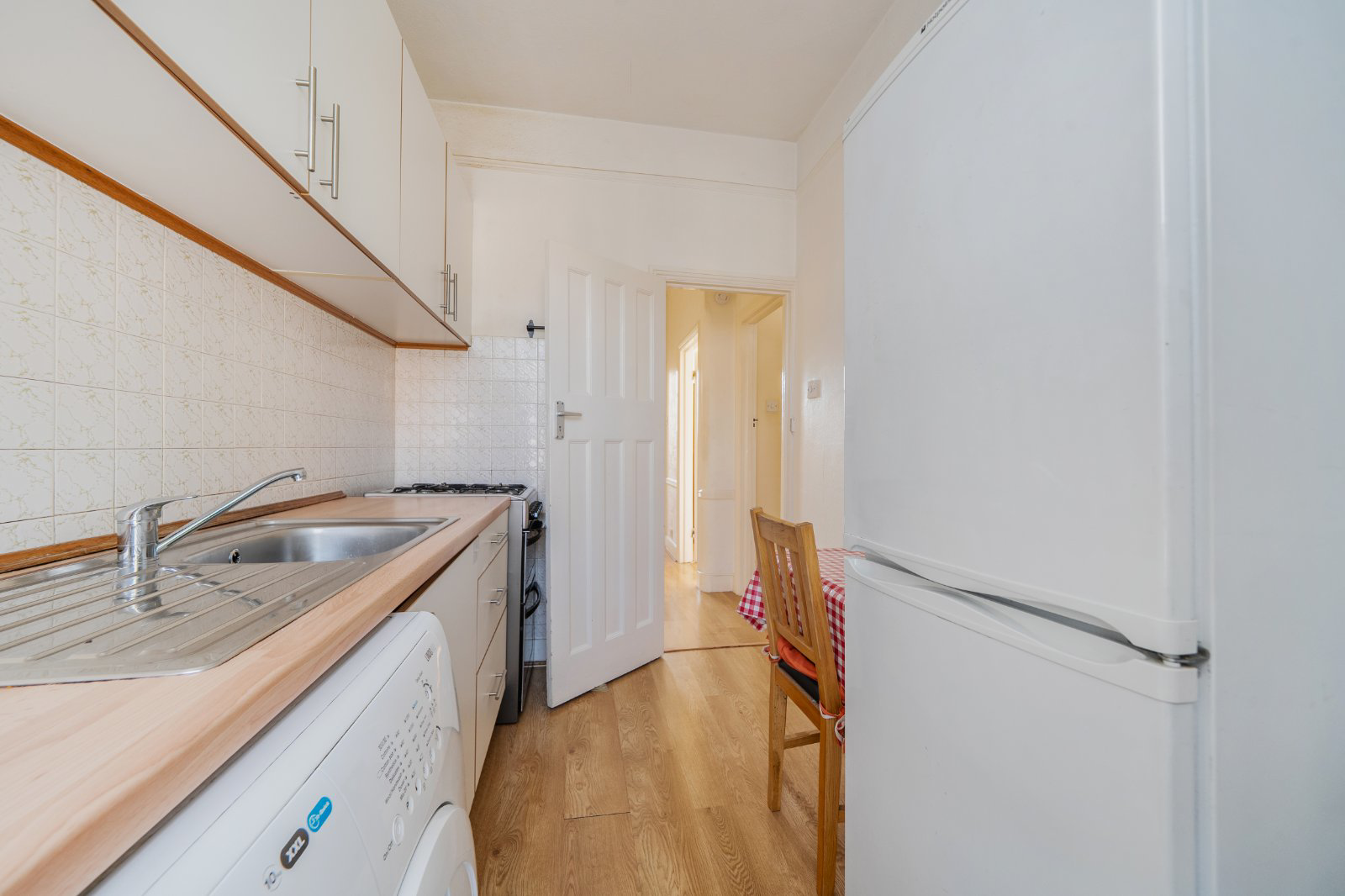 Melbourne Avenue, Palmers Green, London, N13, photo 16