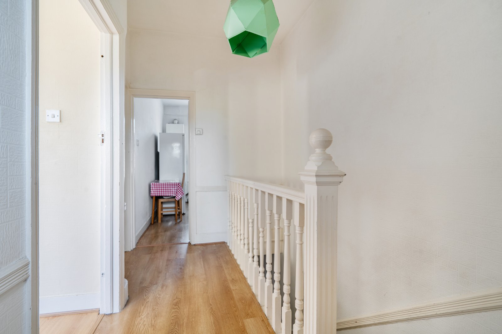 Melbourne Avenue, Palmers Green, London, N13, photo 25