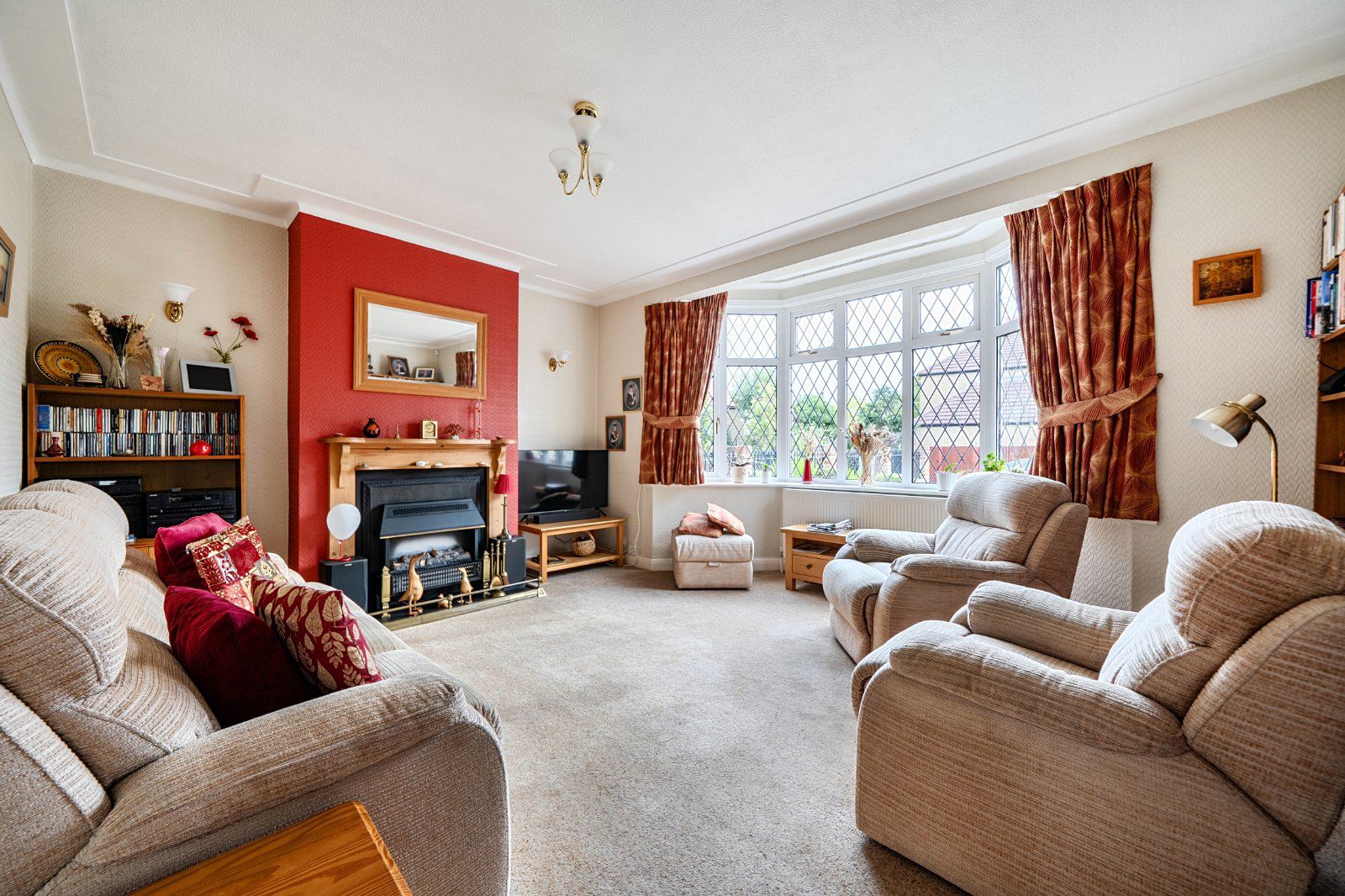 Queen Annes Grove, Enfield, EN1, photo 13