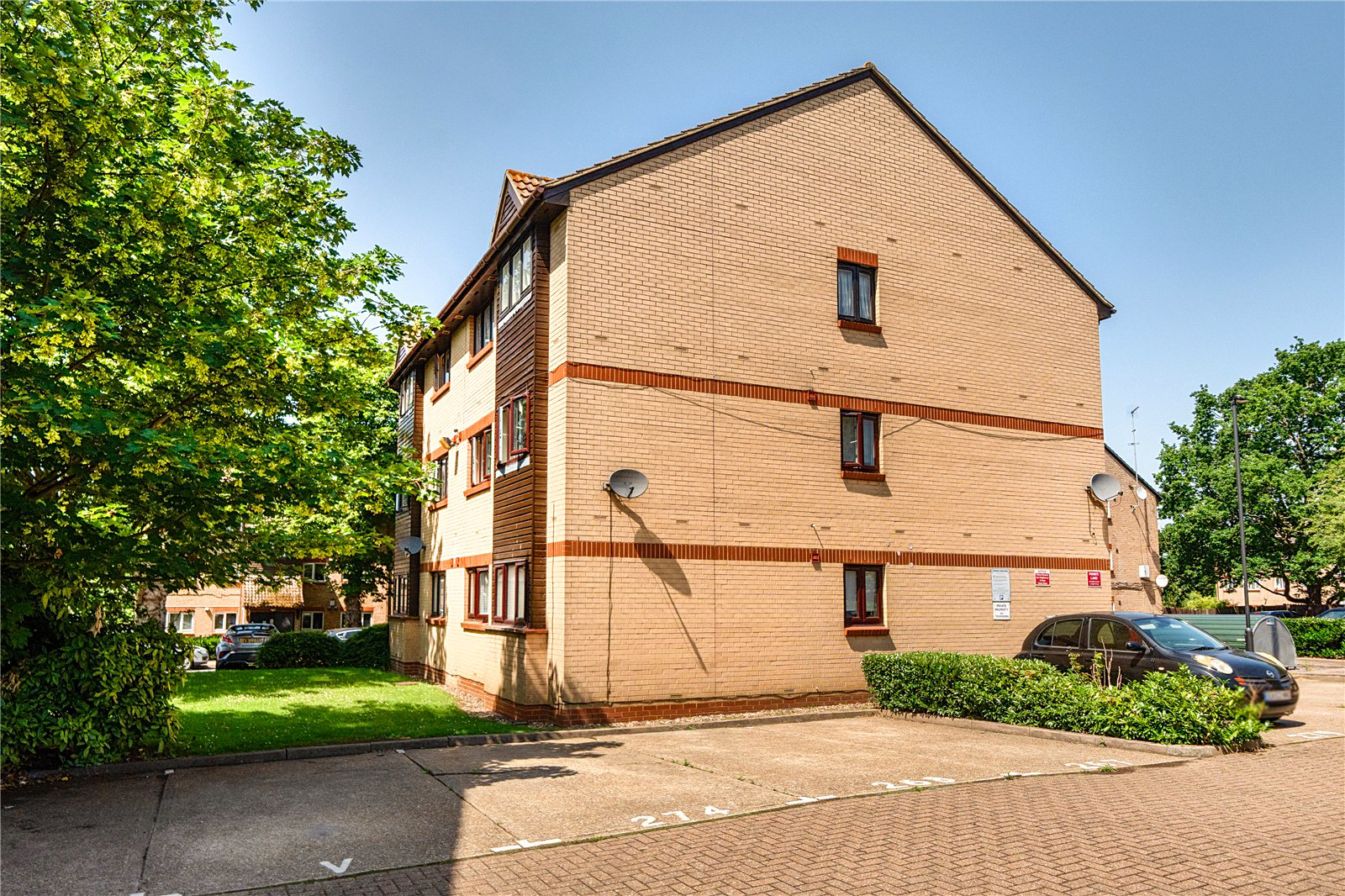 St Pauls Rise, Palmers Green, London, N13, photo 13