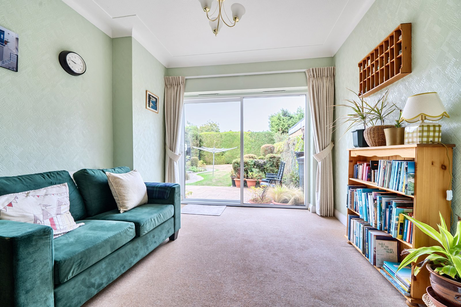 Queen Annes Grove, Enfield, EN1, photo 6