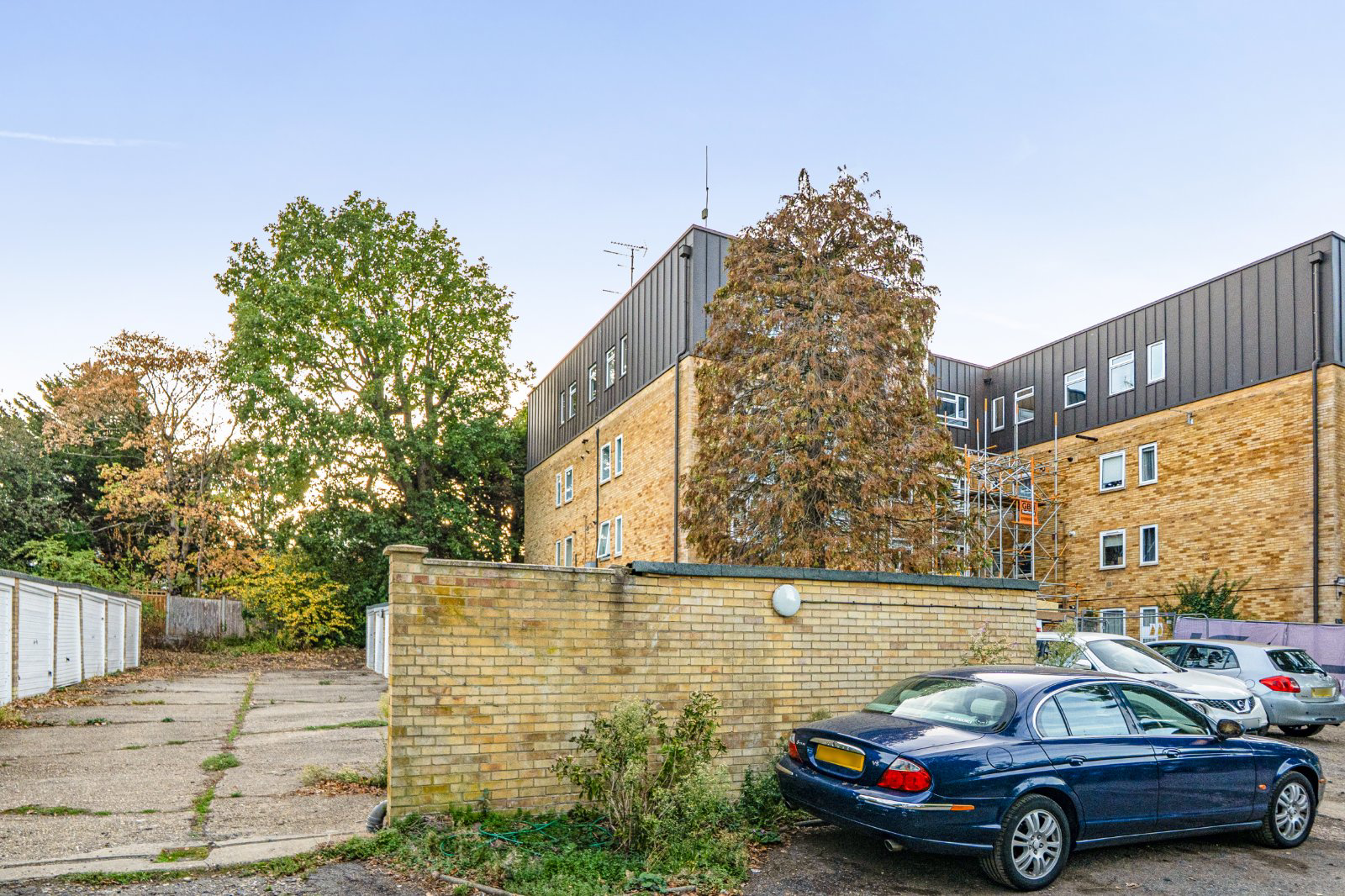 Bycullah Road, Enfield, EN2