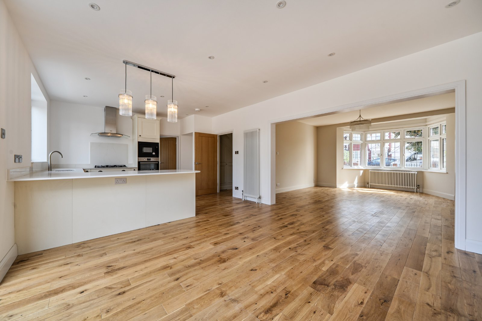 Powys Lane, Palmers Green, London, N13, photo 11
