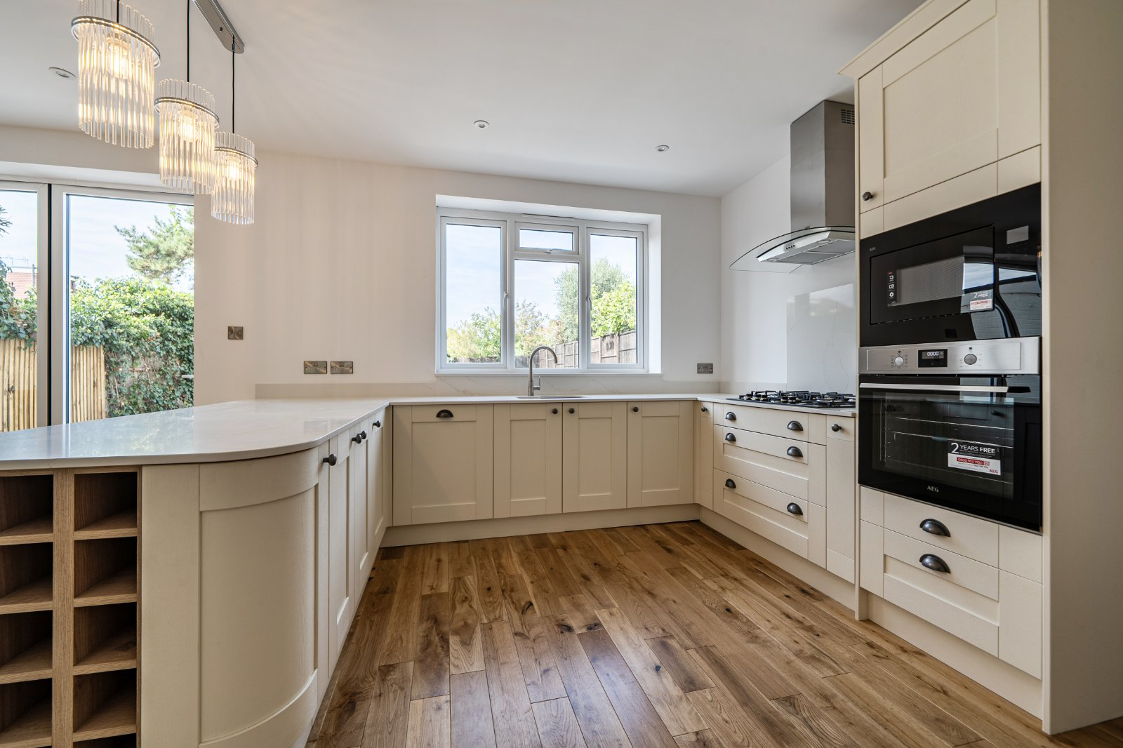 Powys Lane, Palmers Green, London, N13, photo 9