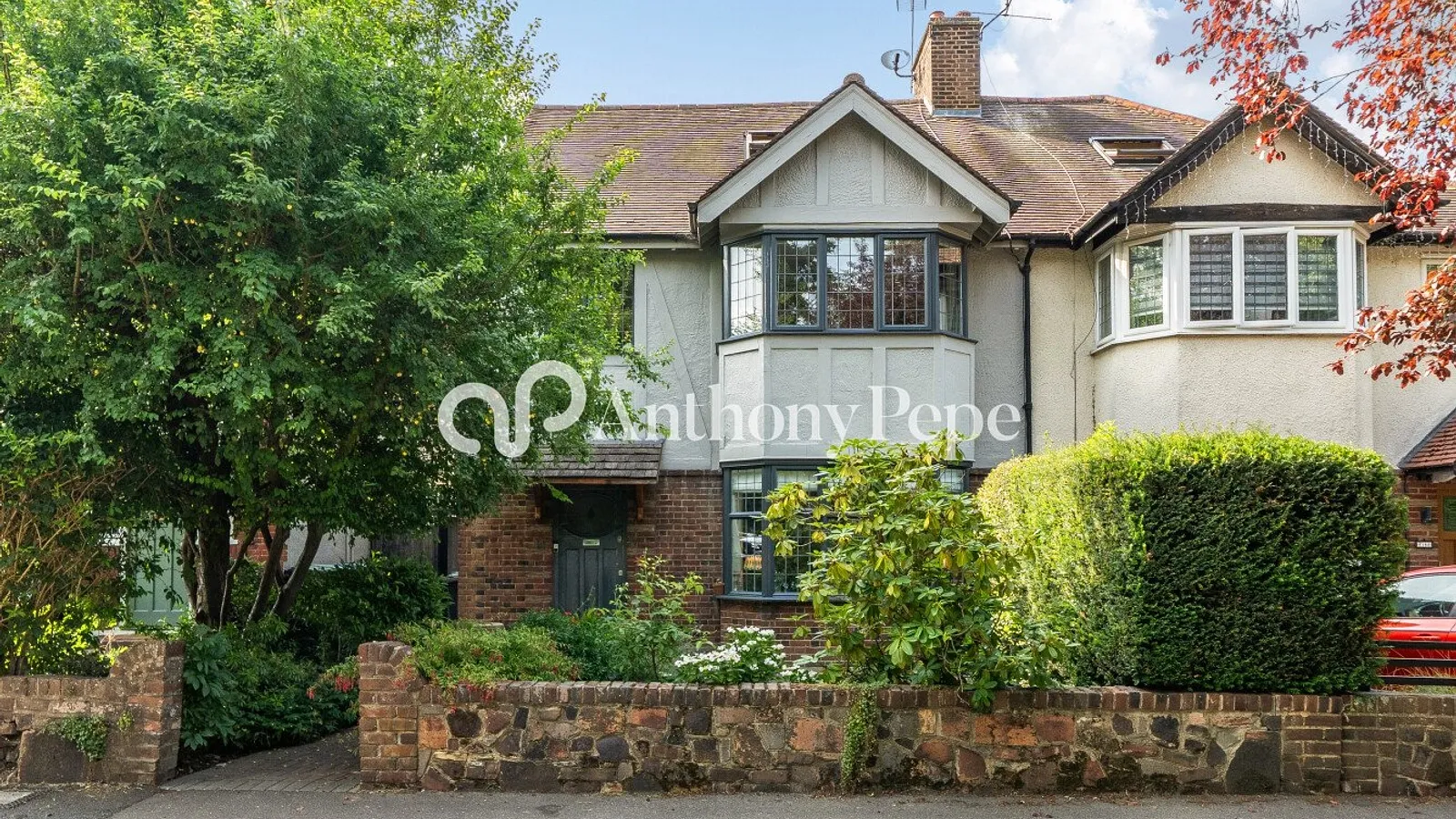 Queen Elizabeths Drive, Southgate, London, N14