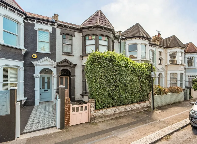 Wightman Road, Harringay, London, N4