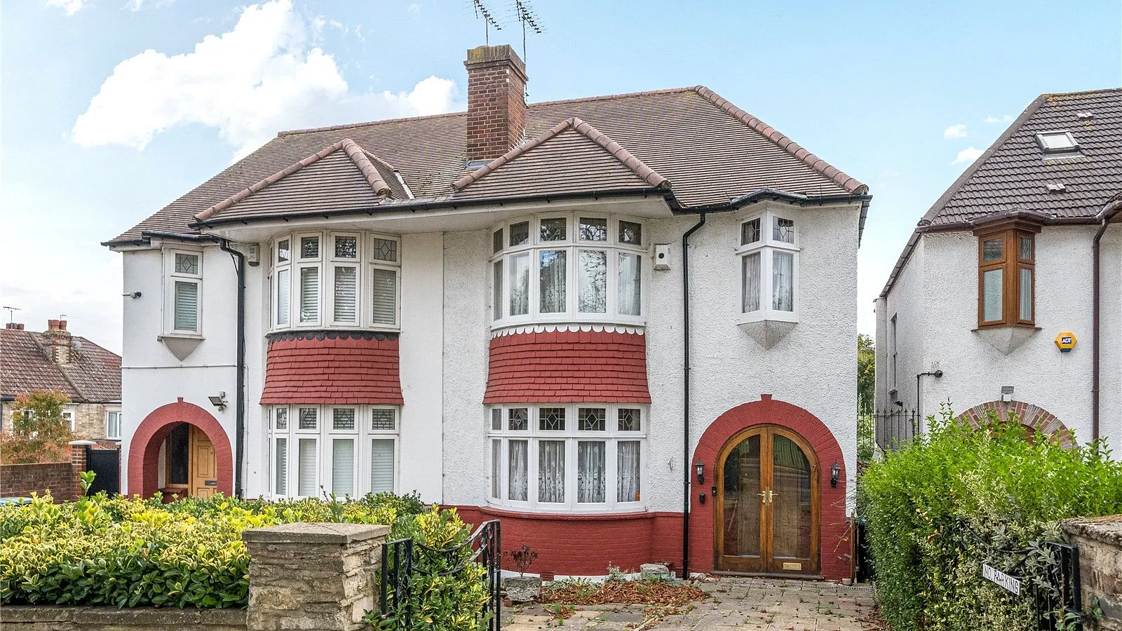 Broomfield Lane, Palmers Green, London, N13