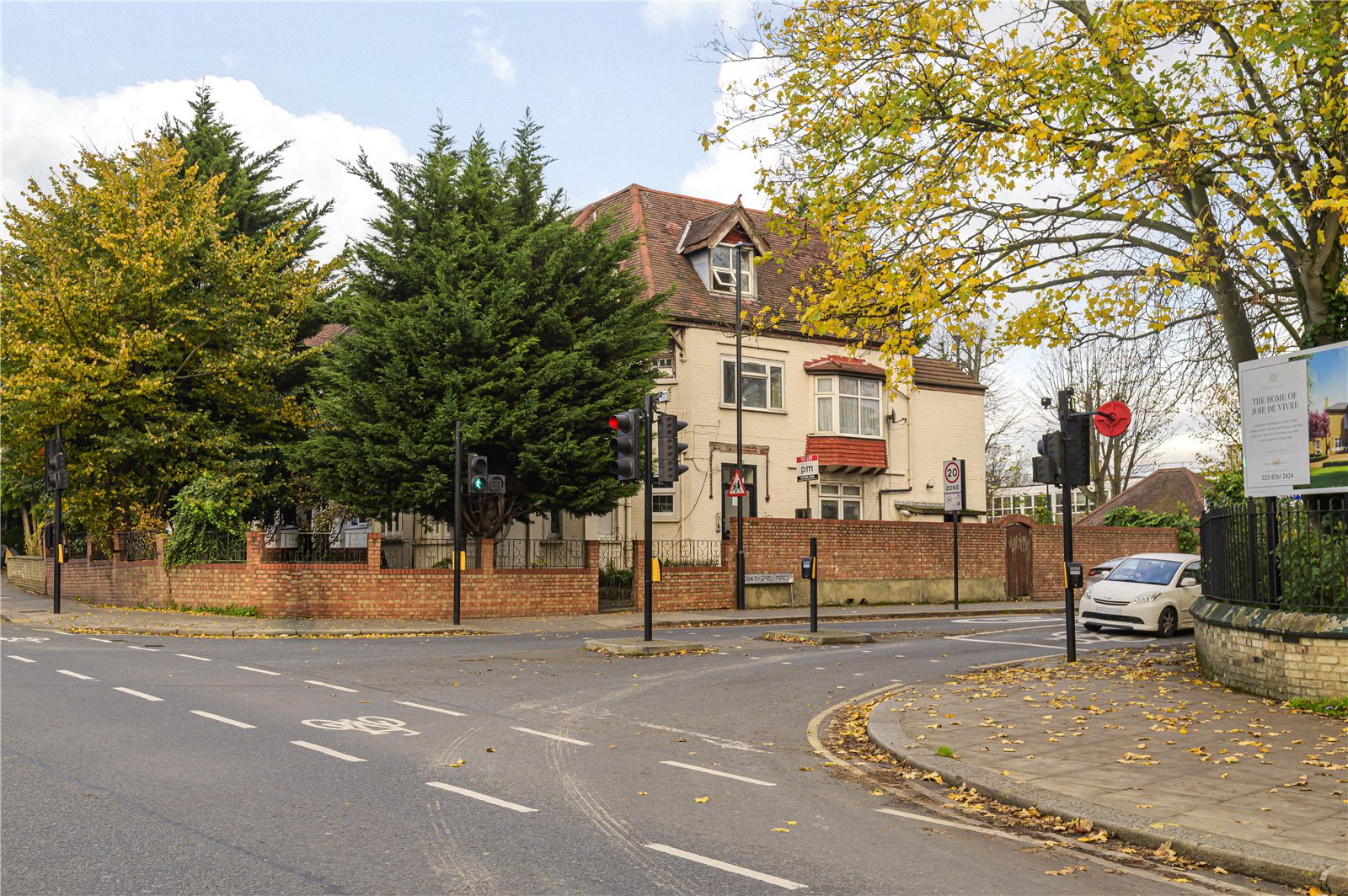 Green Lanes, Palmers Green, London, N13